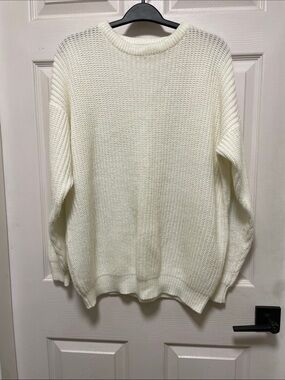 PERSPECTIVE | Vintage | Off-White | Crewneck Sweater | Classic Knit | Size M